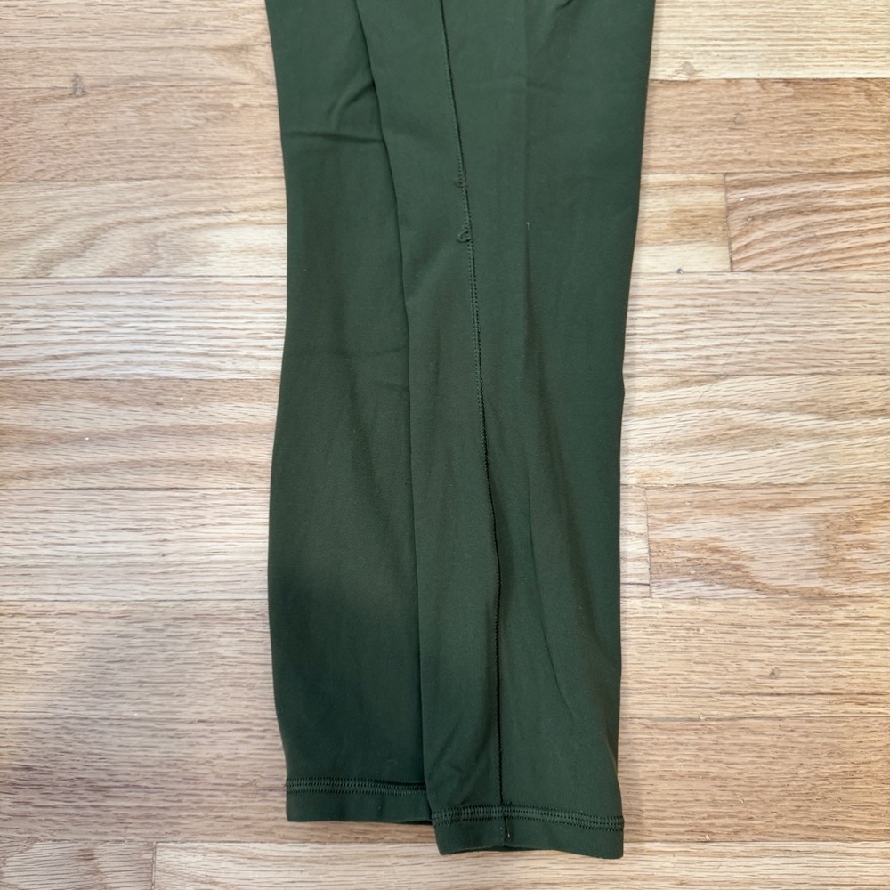 Athleta Salutation Stash II 7/8 Leggings XS Green - Picture 6 of 9